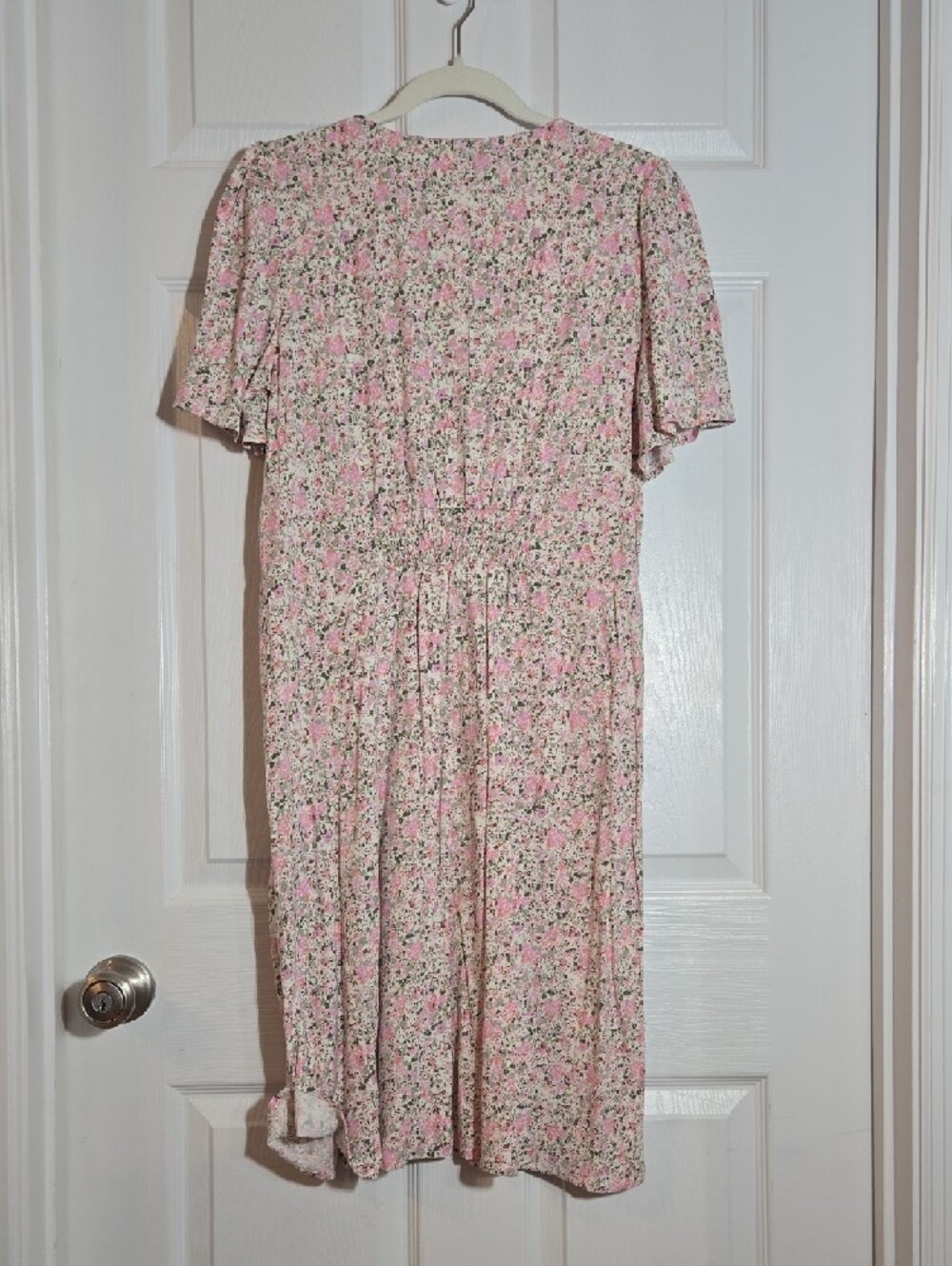 Floral Pink V-Neck Short Sleeve Women's Dress - Picture 7 of 8